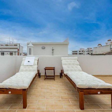 Tia Anica House II - Apartment With Terrace In Central Fuseta Beach Village Eksteriør billede